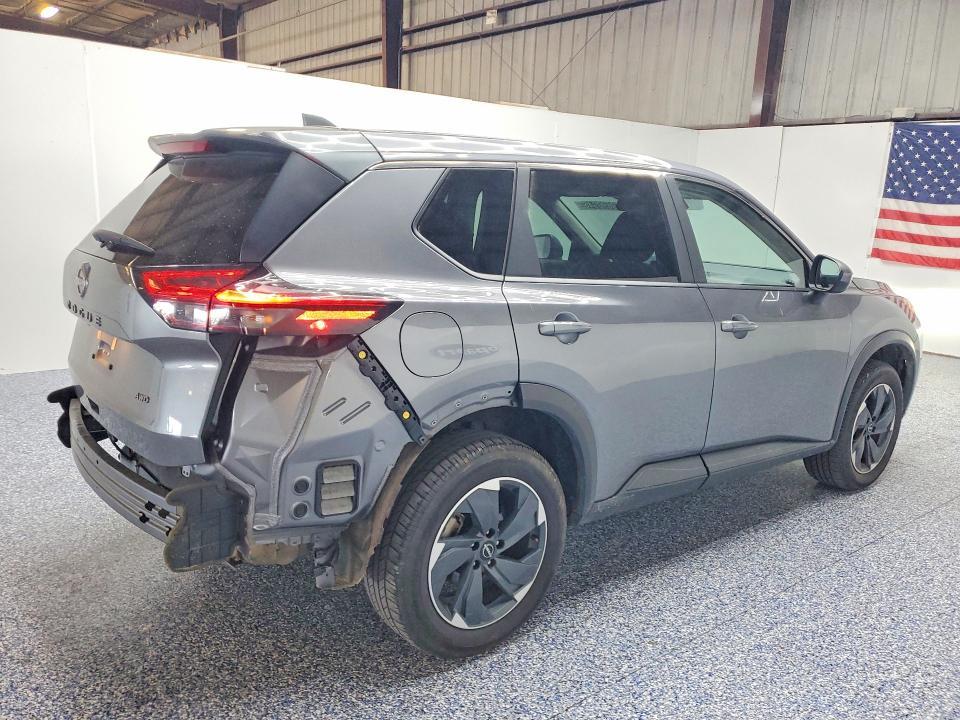 2025 Nissan Rogue sv