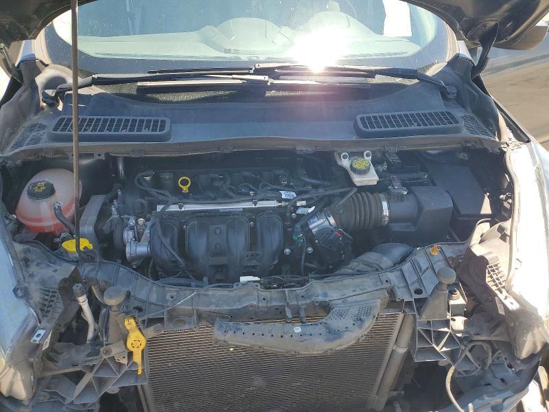 2019 Ford Escape s
