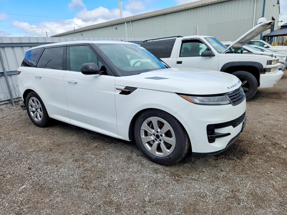 2026 Land Rover Range Rover Sport s