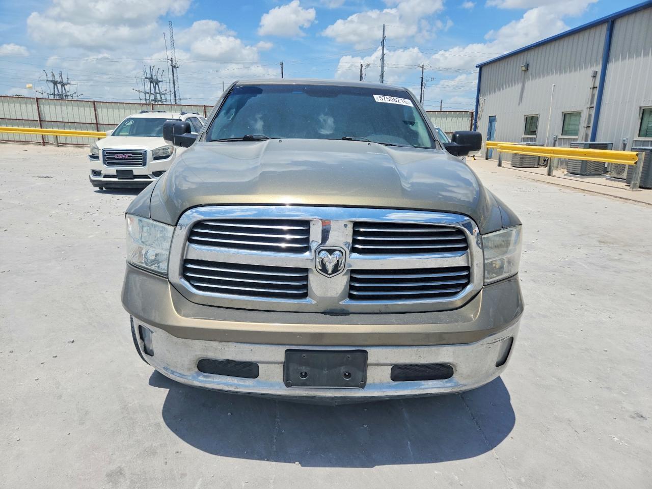 2013 Dodge RAM 1500 SLT