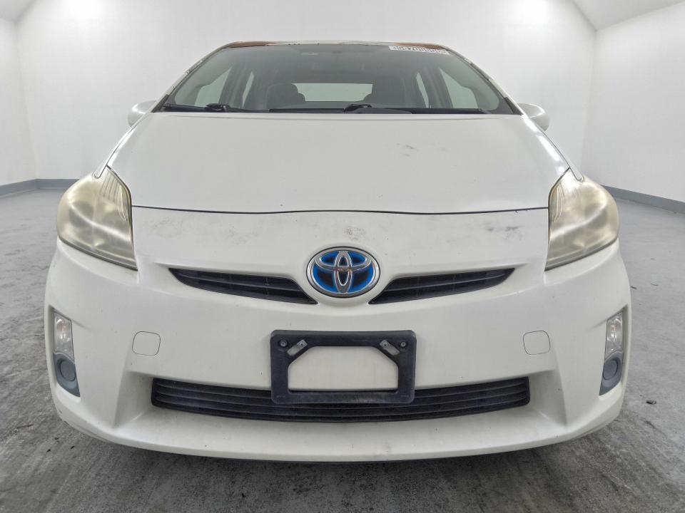2010 Toyota Prius ii