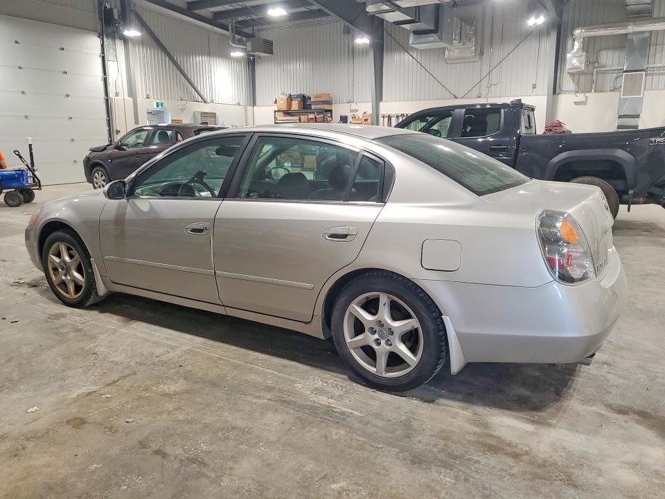 2002 Nissan Altima se