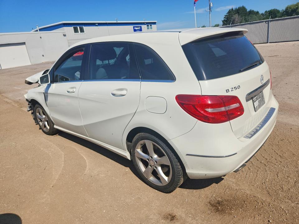 2013 Mercedes-Benz B250
