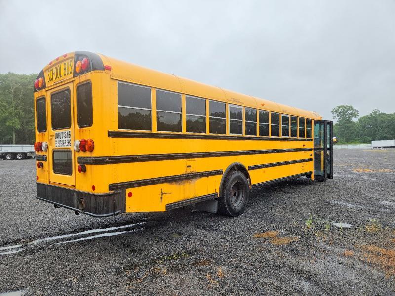 2015 Ic Corporation PB105 School Bus