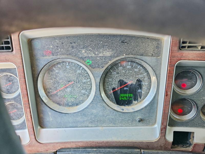 2007 Kenworth T800 Dump Truck