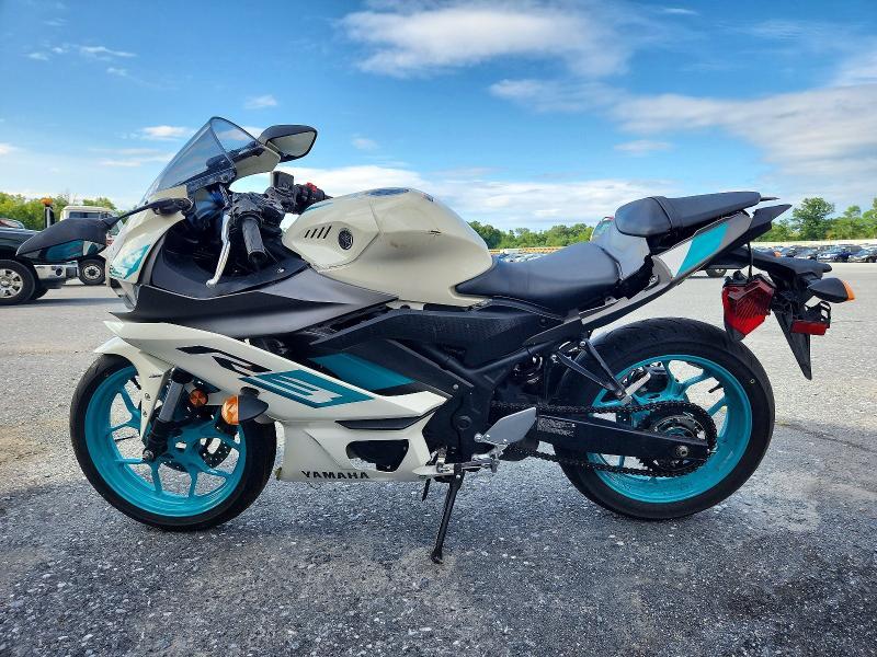 2024 Yamaha YZFR3 A