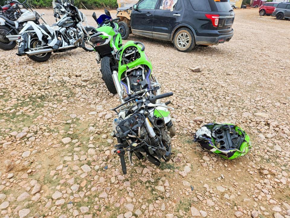2000 Kawasaki ZX900 E
