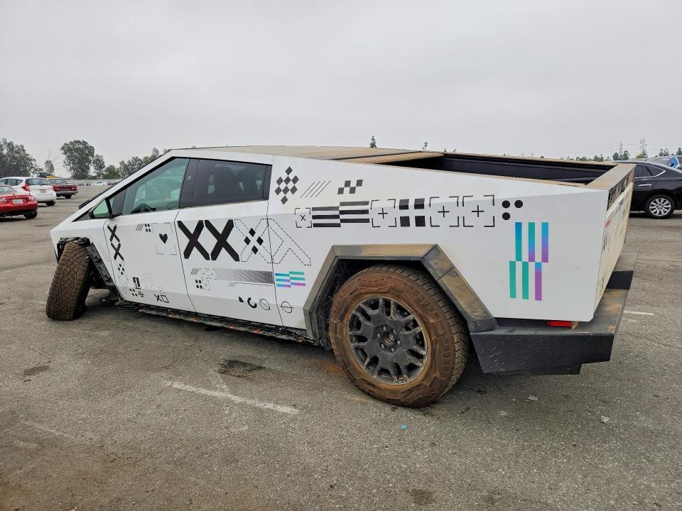 2024 Tesla Cybertruck
