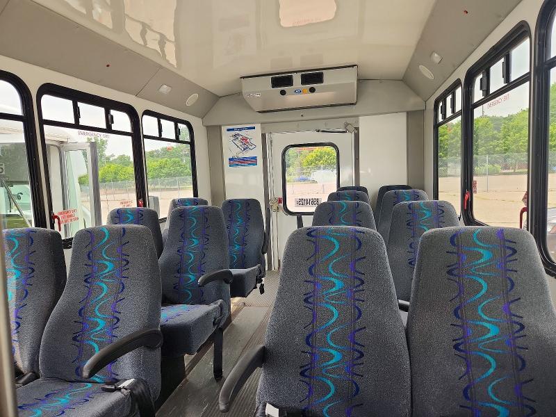 2016 Ford Ecii E450-Shuttle Bus