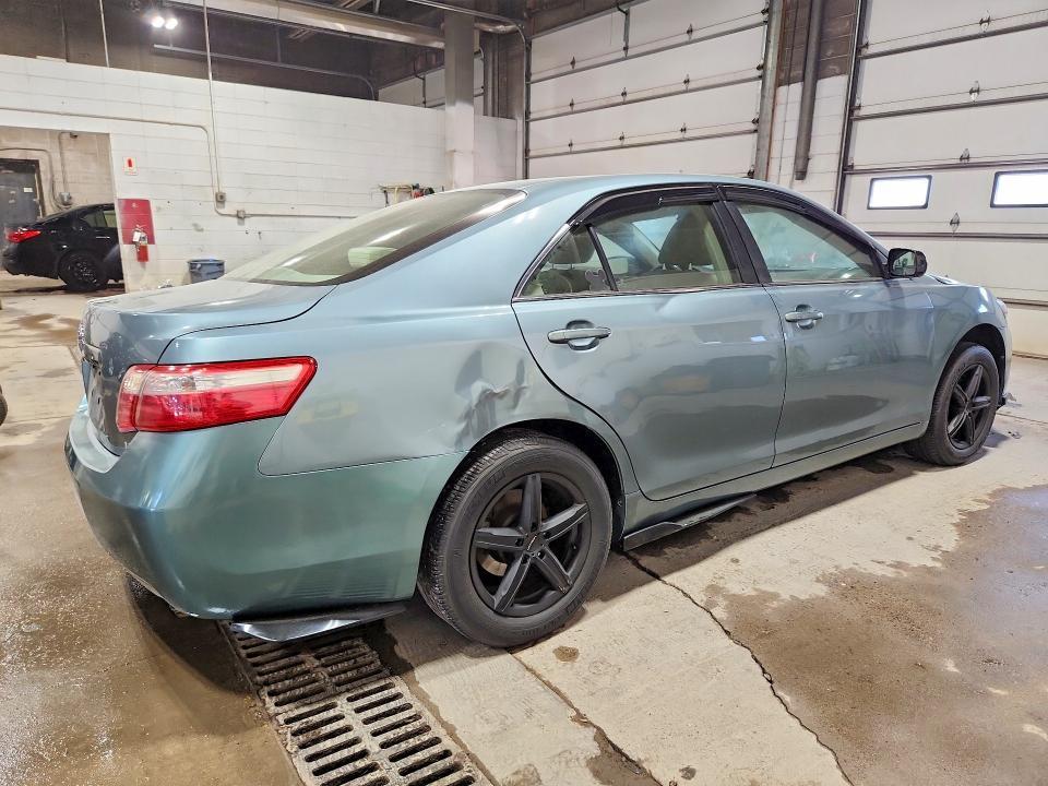 2009 Toyota Camry le