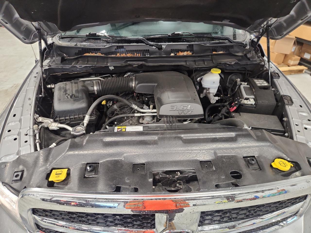 2024 Dodge RAM 1500 Classic SLT/WARLOCK