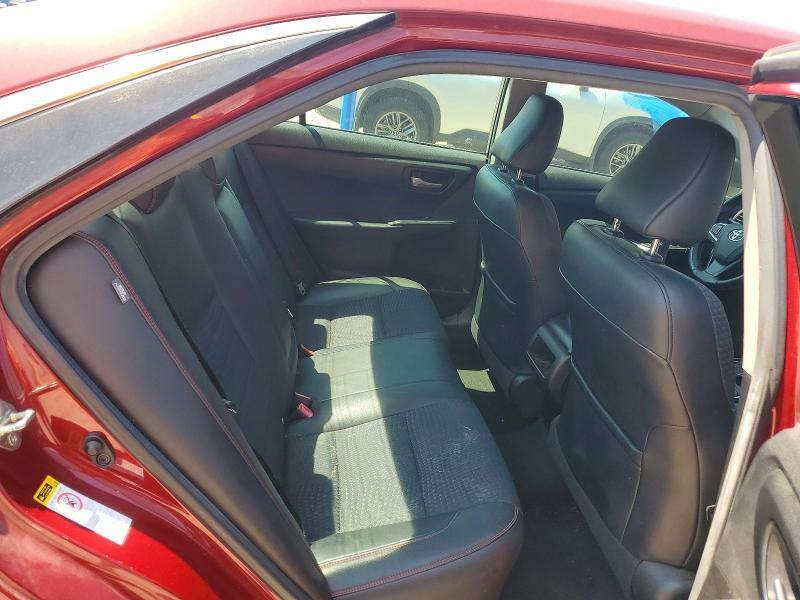 2015 Toyota Camry se