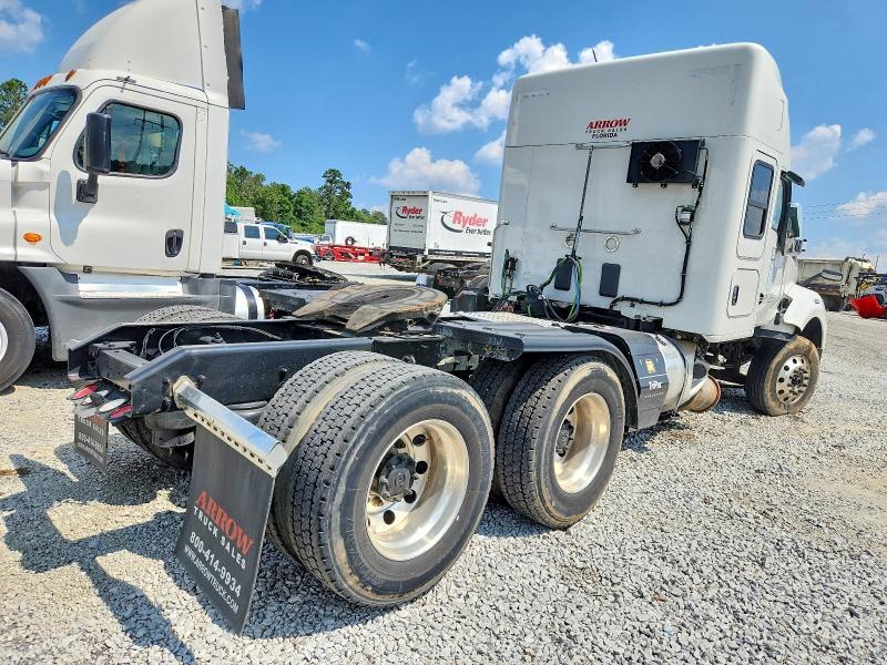 2022 Kenworth T880 Semi Truck