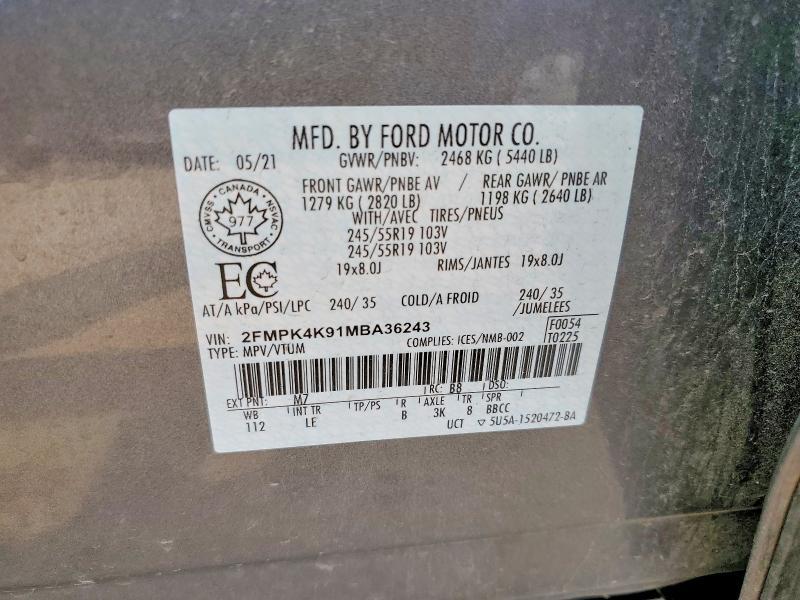 2021 Ford Edge Titanium
