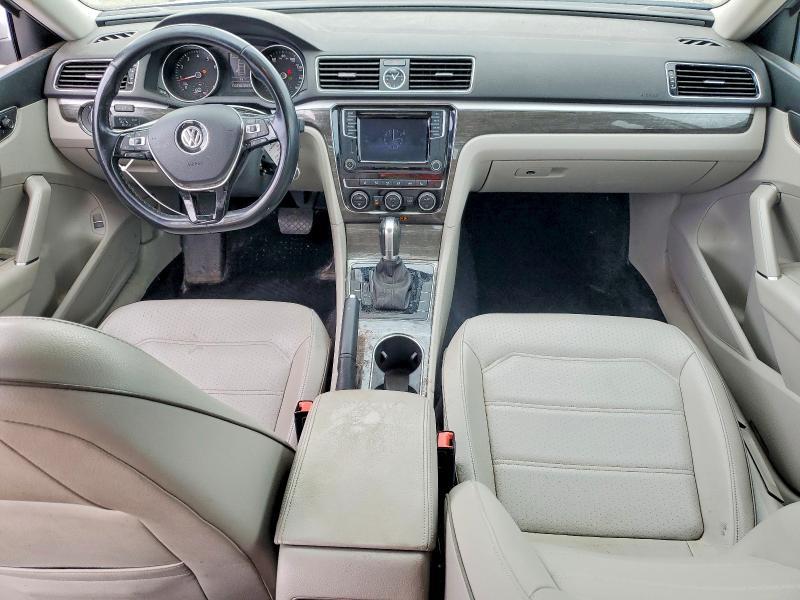 2016 Volkswagen Passat se