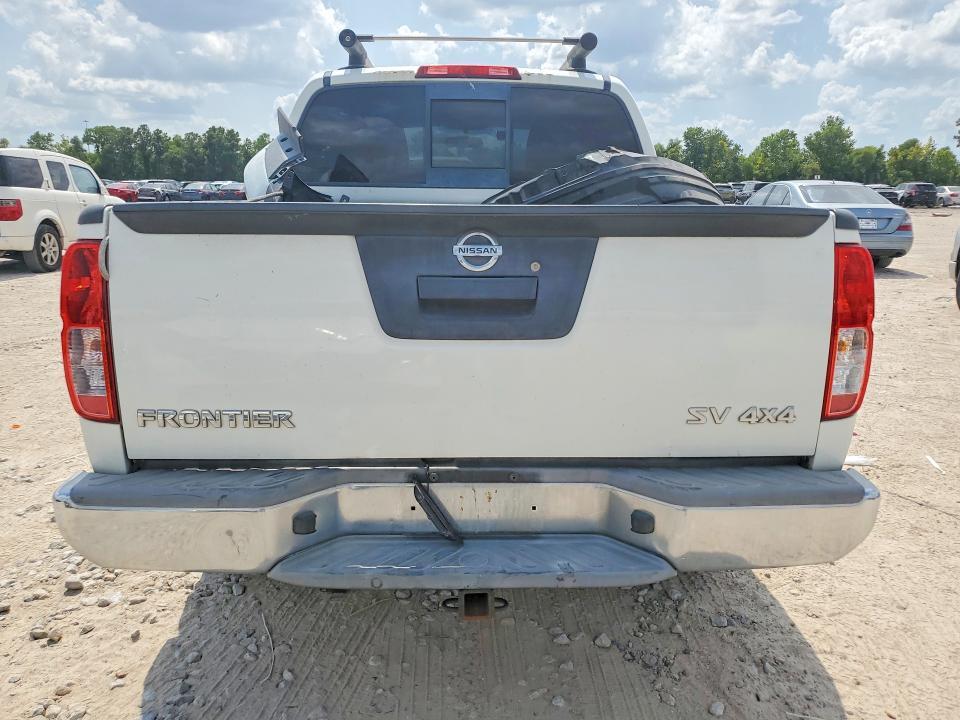 2015 Nissan Frontier sv