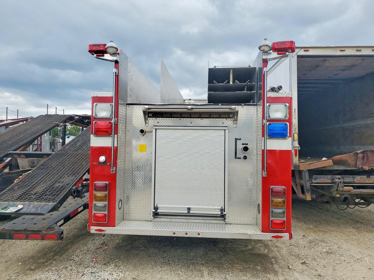 2006 Sptn 2006 Spartan Motors Pumpetruck-Pumper Fire Truck