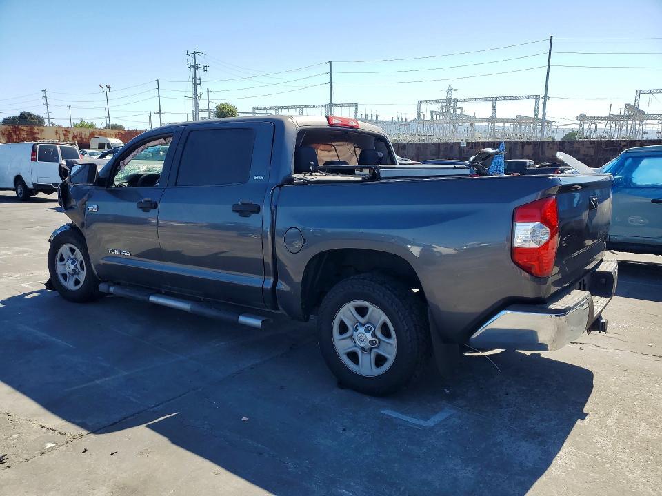 2016 Toyota Tundra Crewmax SR5