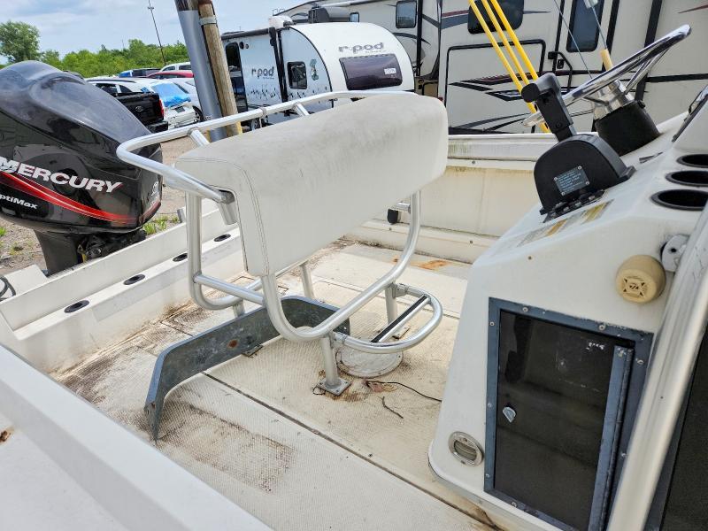 1992 Hydrocat Boat