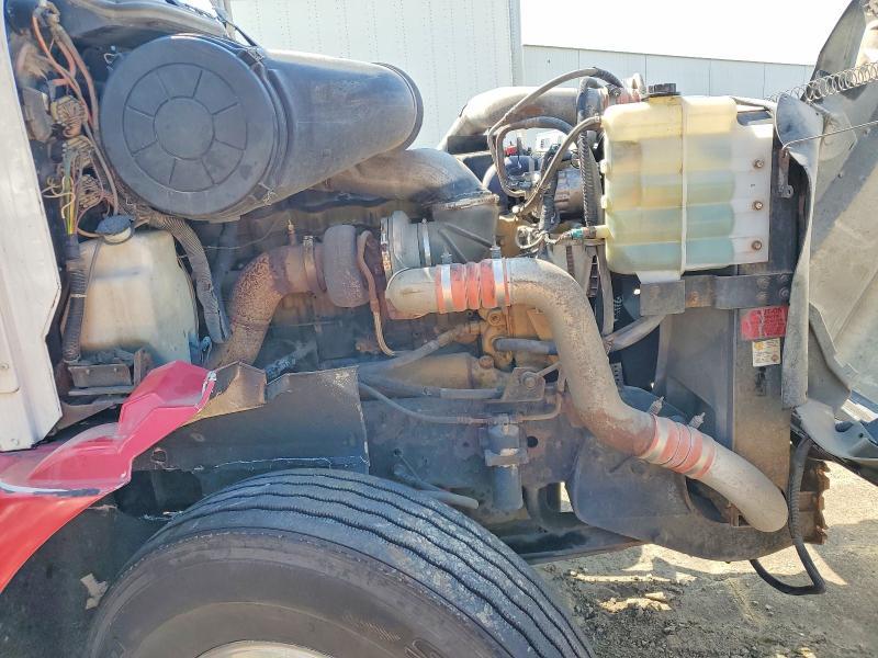 2003 International 9400I Semi Truck