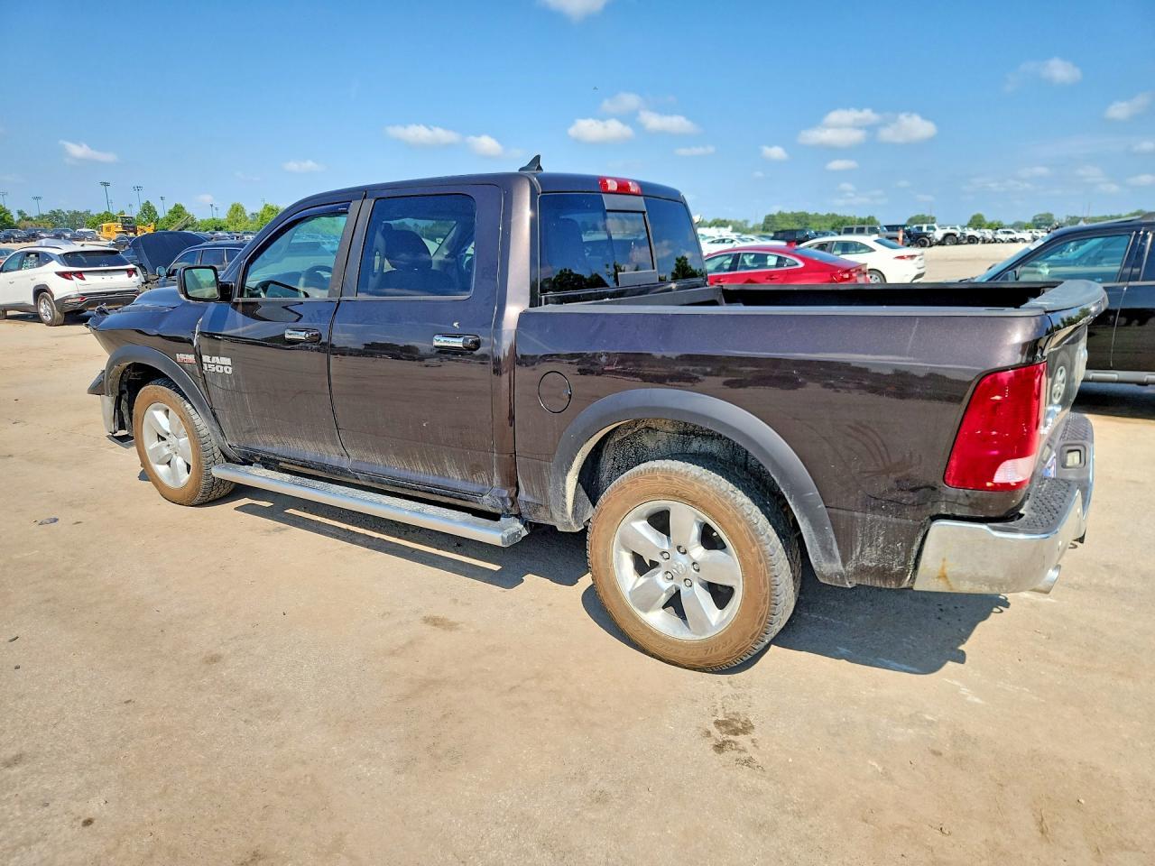 2016 Dodge RAM 1500 SLT