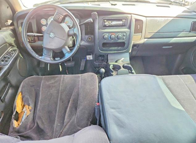 2004 Dodge RAM 1500 ST