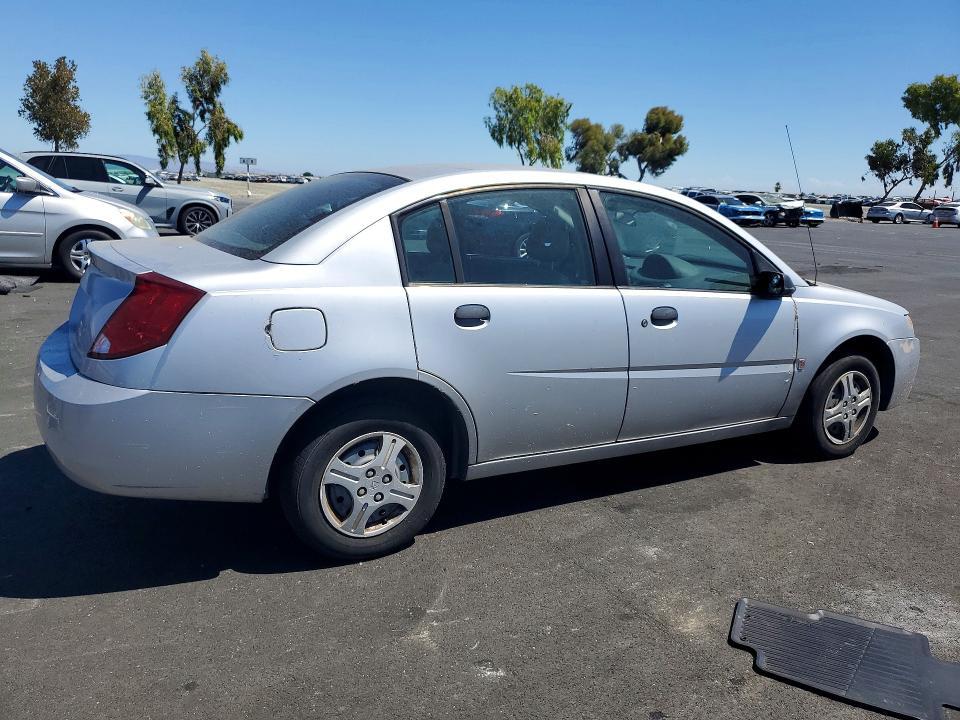 2004 Saturn Ion Level 1