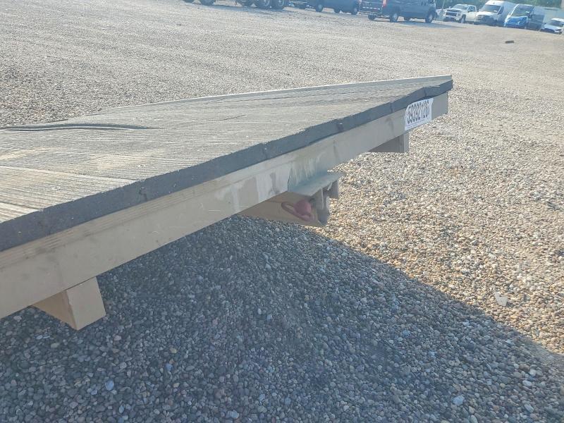 2001 Eagle Trailer