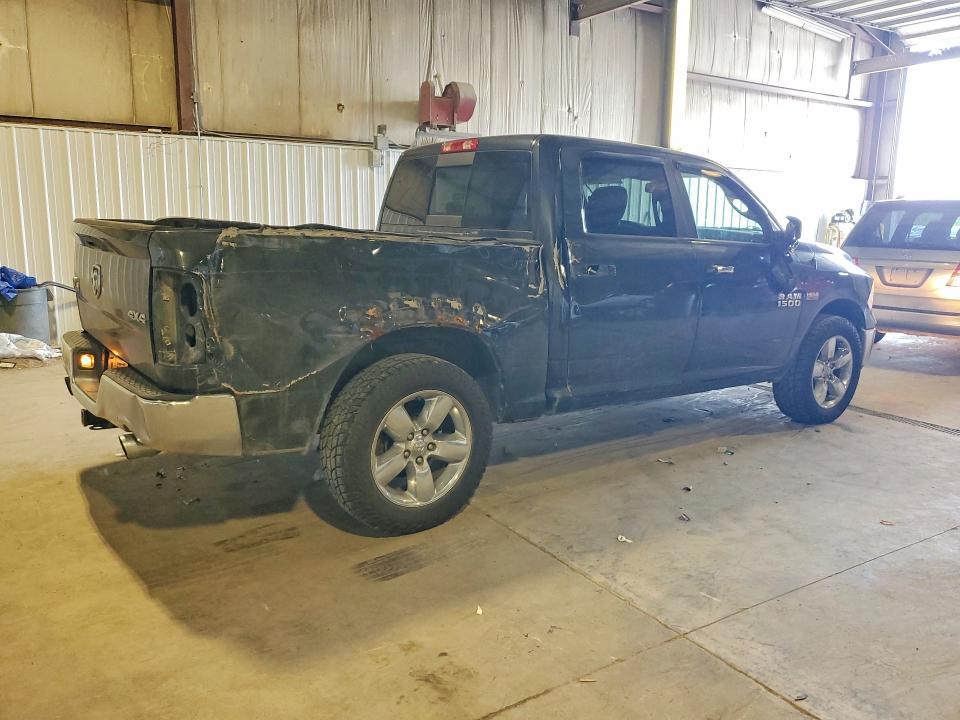 2015 Dodge Ram 1500 slt