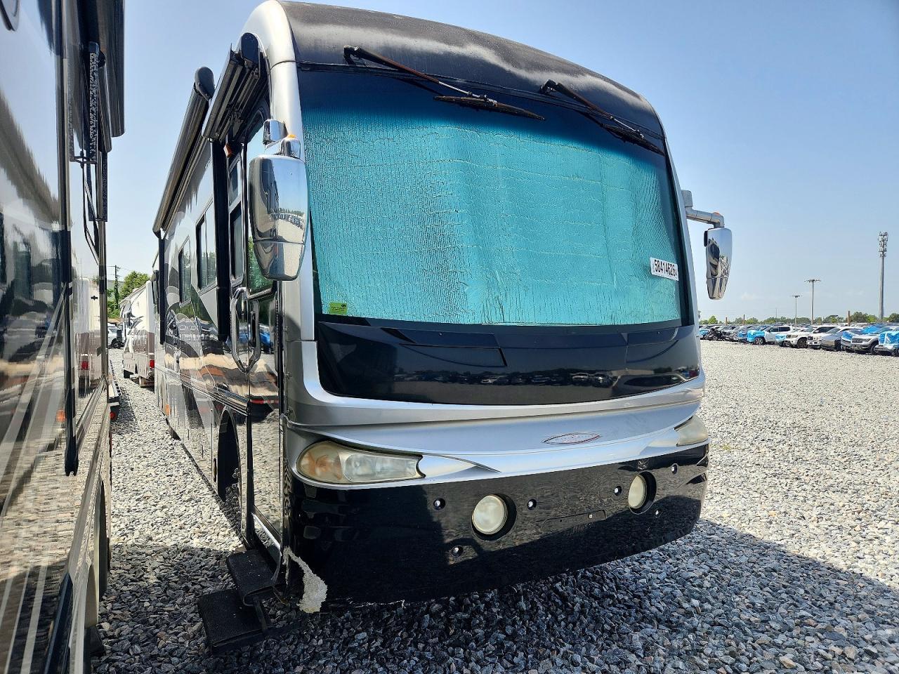 2005 Fleetwood 2005 Fleetwood Revolution RV