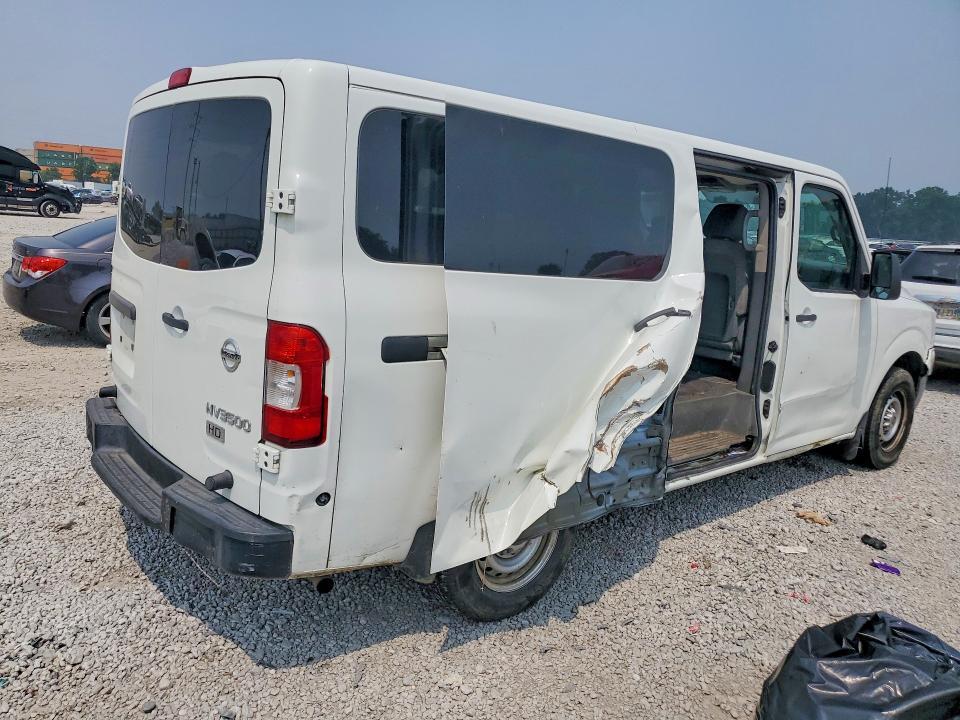2016 Nissan NV 3500 HD S