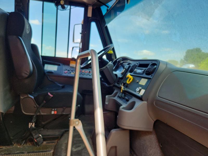 2017 Freightliner Chassis B2B School Bus
