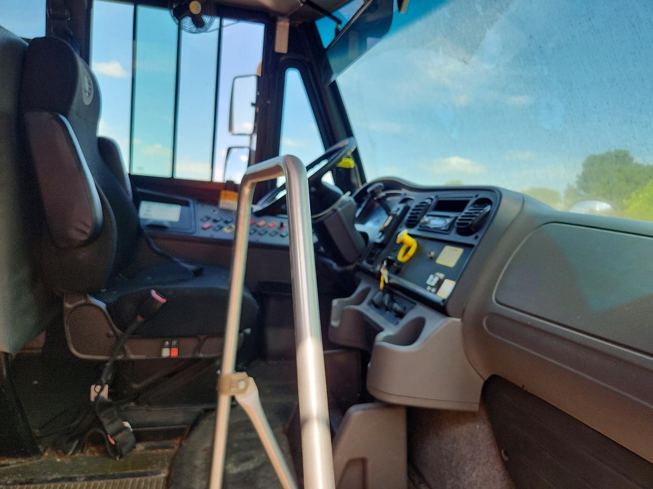 2017 Freightliner Chassis B2B School Bus