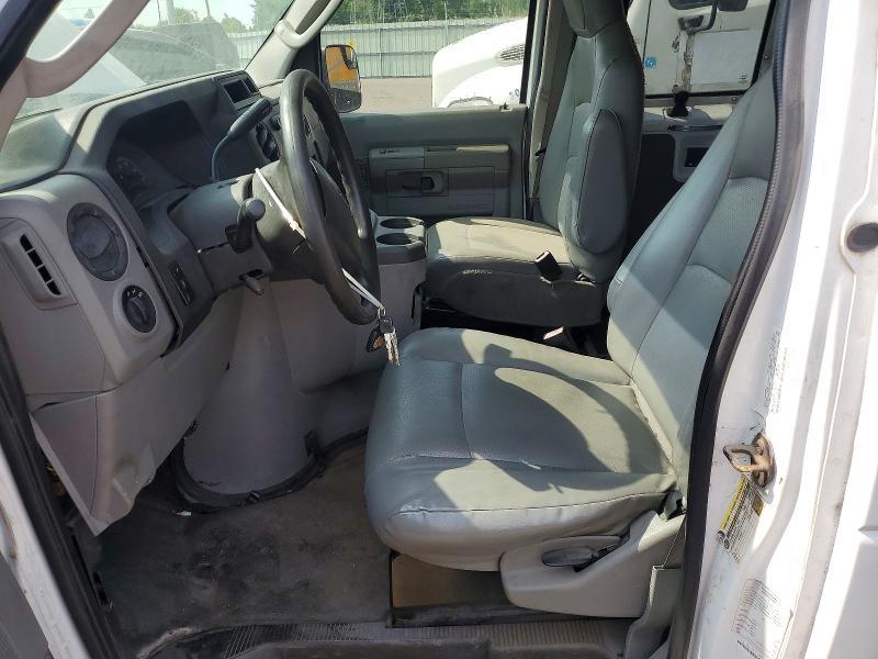 2014 Ford Econoline E250 Van