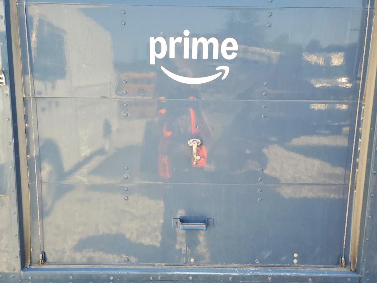 2021 Freightliner Chassis M Line WALK-IN Van