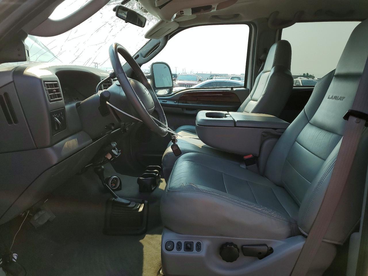 2003 Ford F450 XL SD-Truck Cab AND Chassis