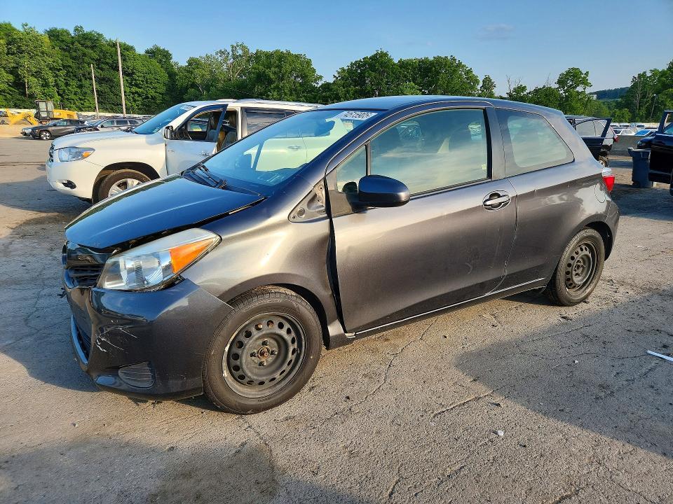 2012 Toyota Yaris 3-door le