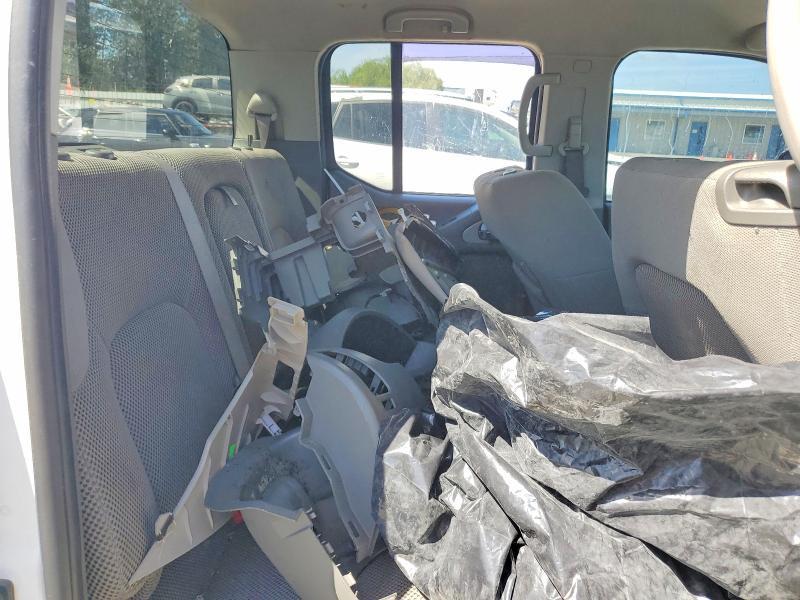 2005 Nissan Frontier SE