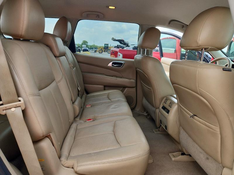 2014 Nissan Pathfinder sl