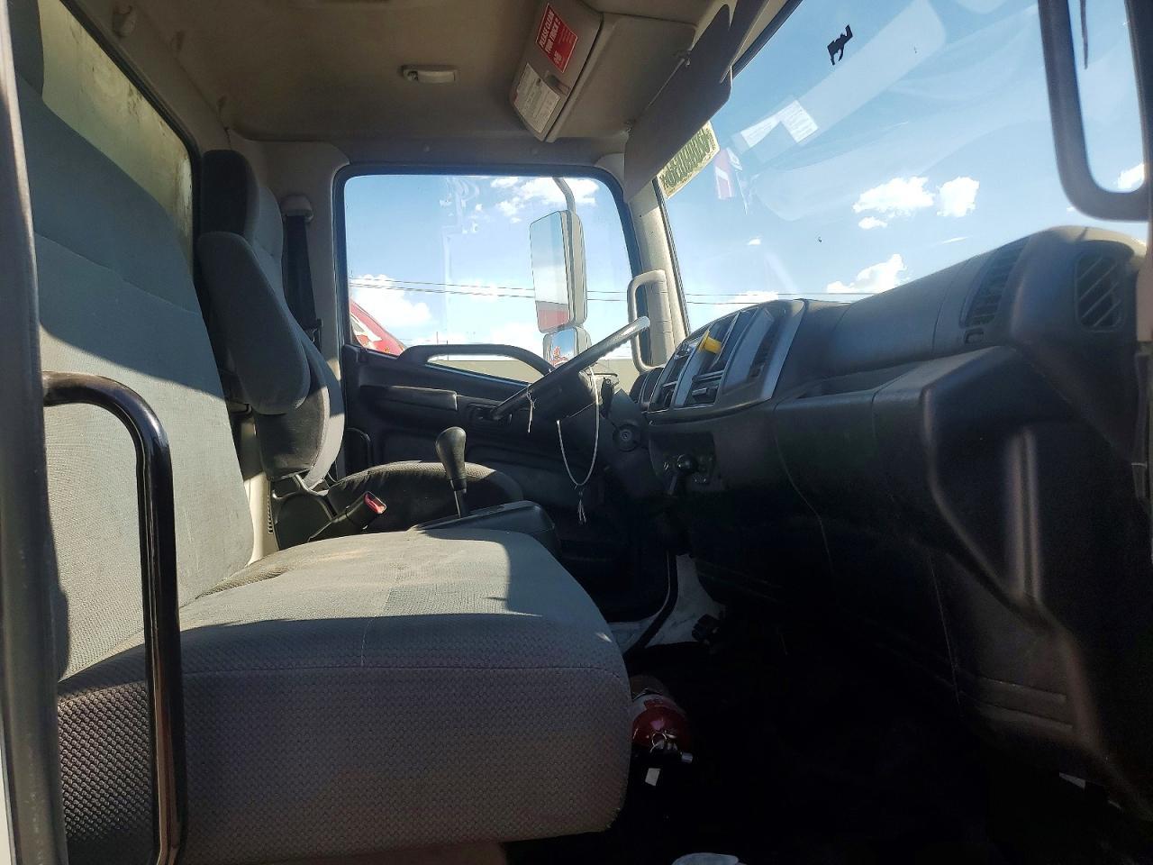 2016 Hino 258/268 BOX Truck