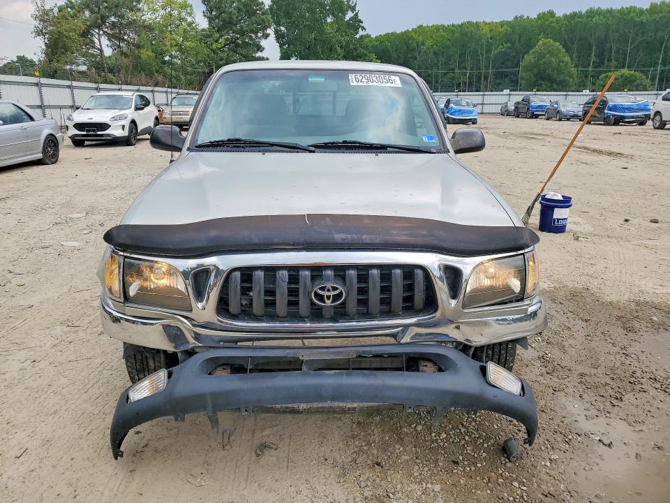 2004 Toyota Tacoma Base