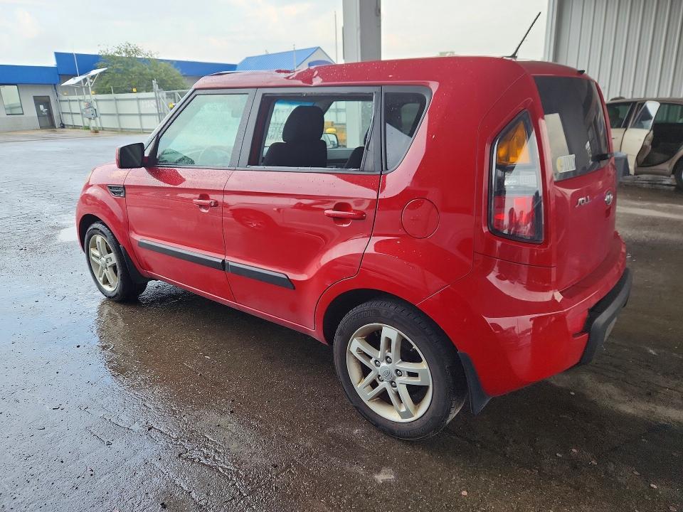 2011 KIA Soul +