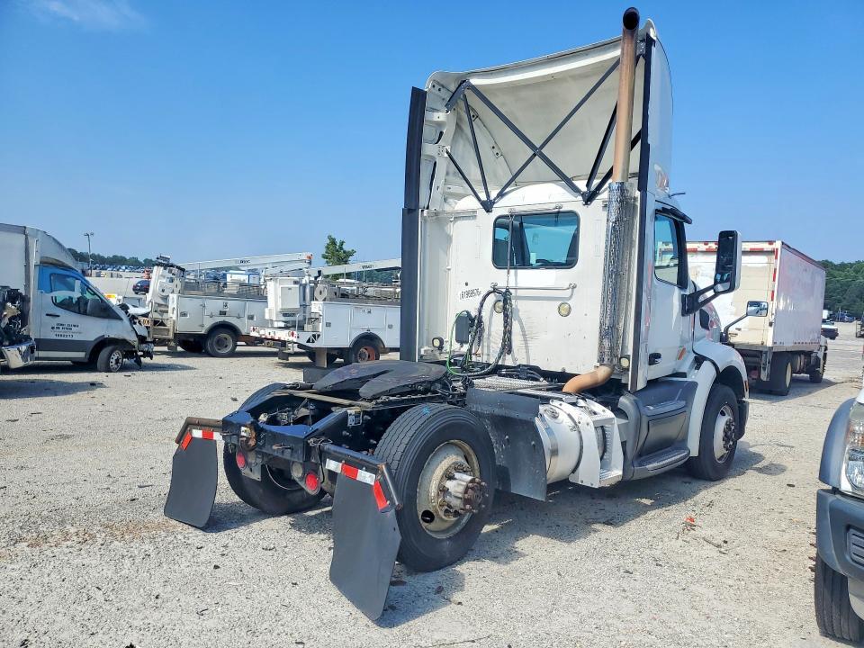 2019 Peterbilt 579 Semi Truck