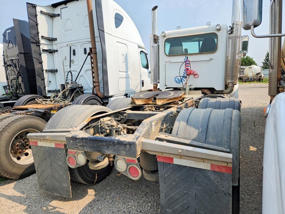 2012 Peterbilt 388