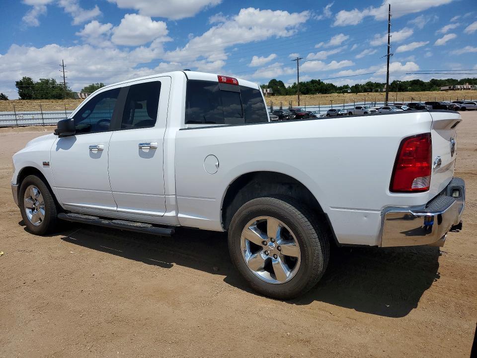 2015 Dodge Ram 1500 slt