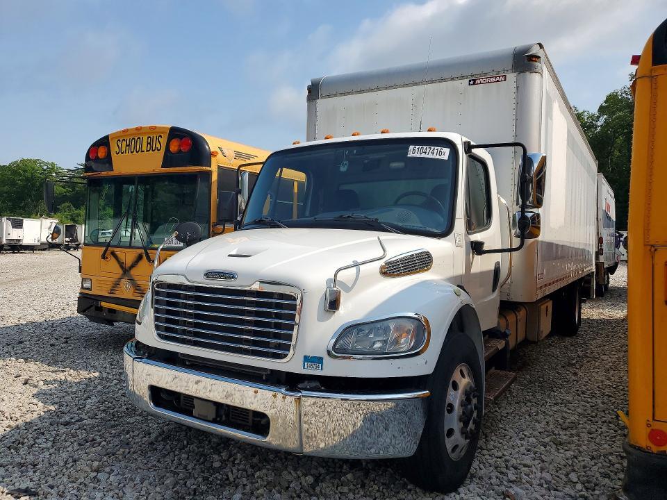2020 Freightliner Business Class M2 BOX Truck
