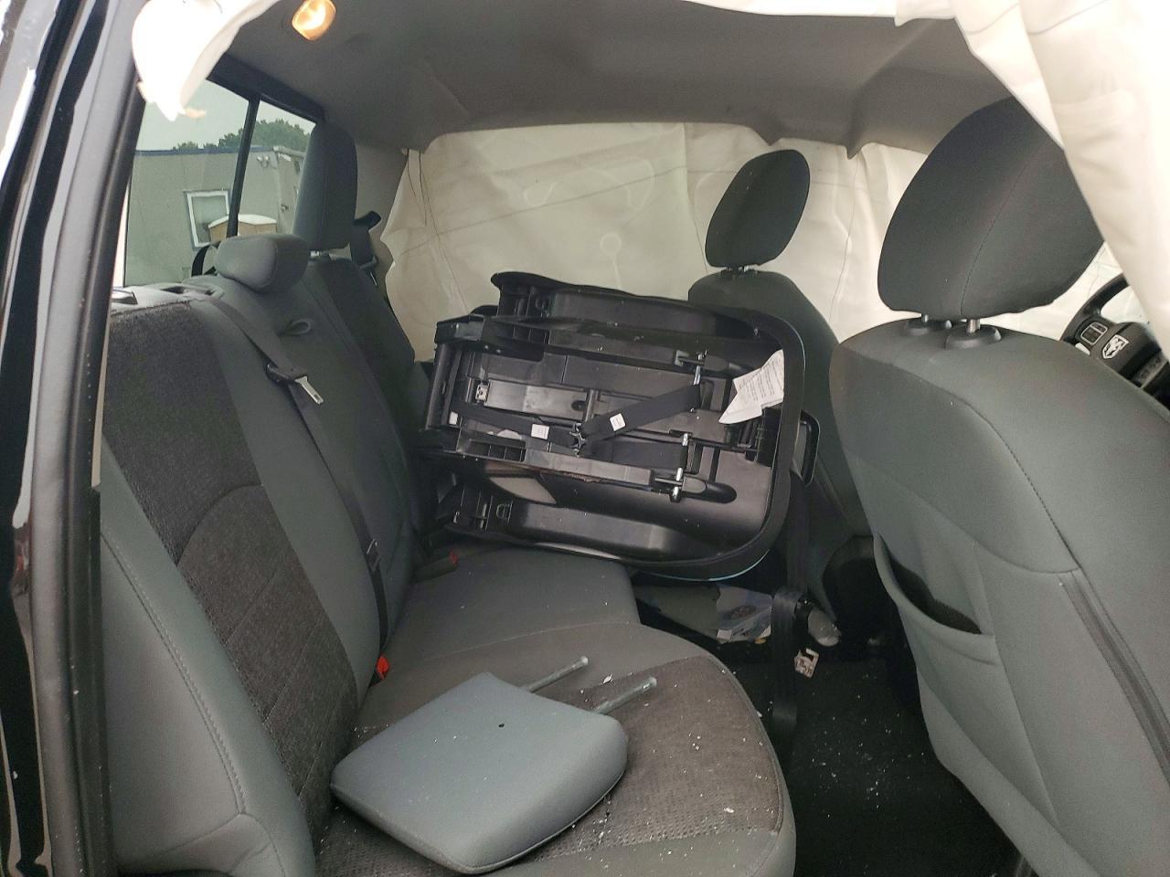 2015 Dodge RAM 1500 SLT