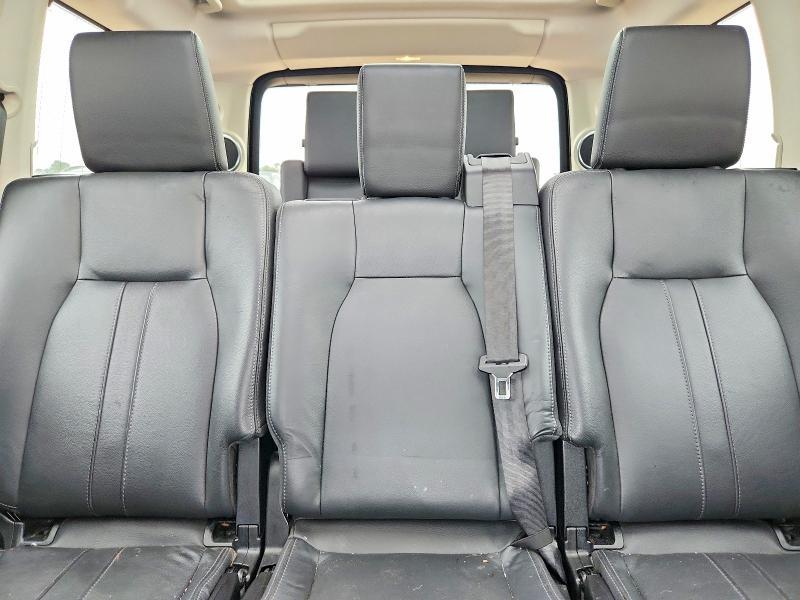 2016 Land Rover LR4 hse