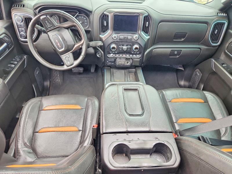 2022 GMC Sierra Limited K1500 AT4