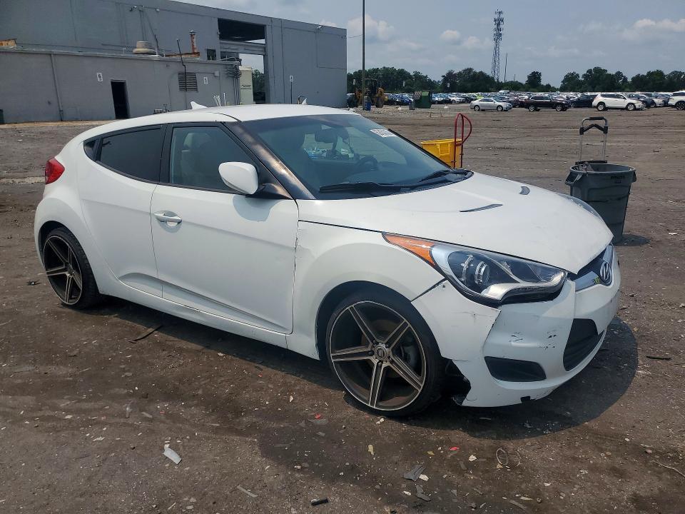 2013 Hyundai Veloster Base